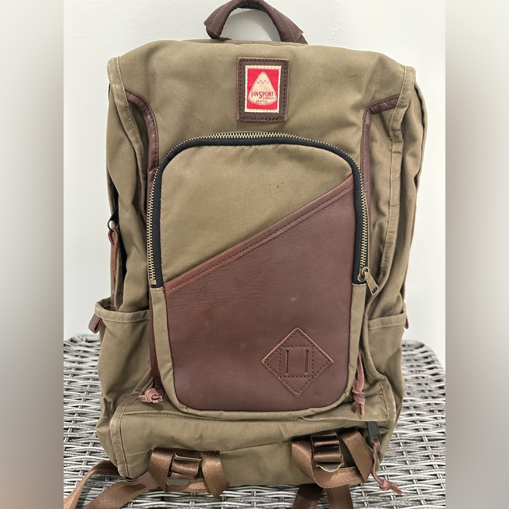 Jansport - Skip Yowell Collection - Tiger’s Nest Backpack